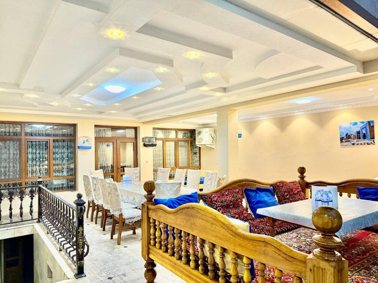 Hotel Yusuf Gold House à Samarcande Extérieur photo