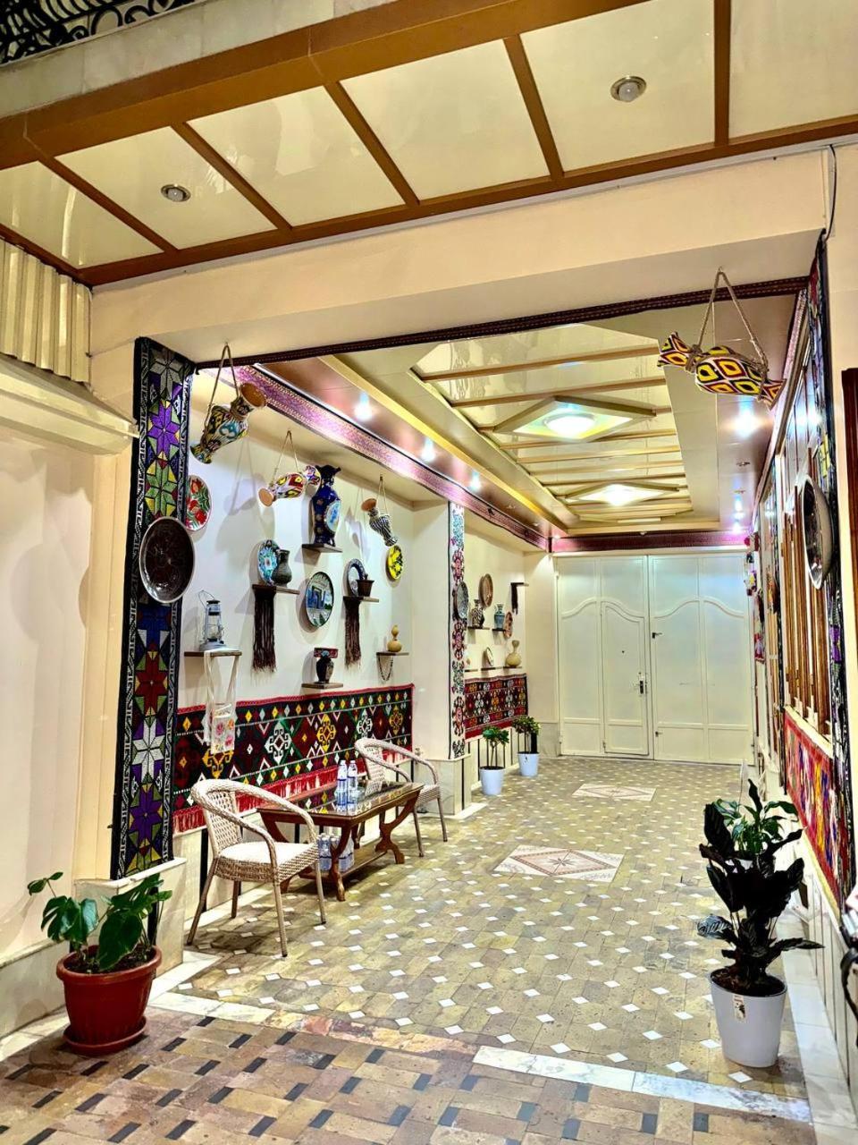 Hotel Yusuf Gold House à Samarcande Extérieur photo